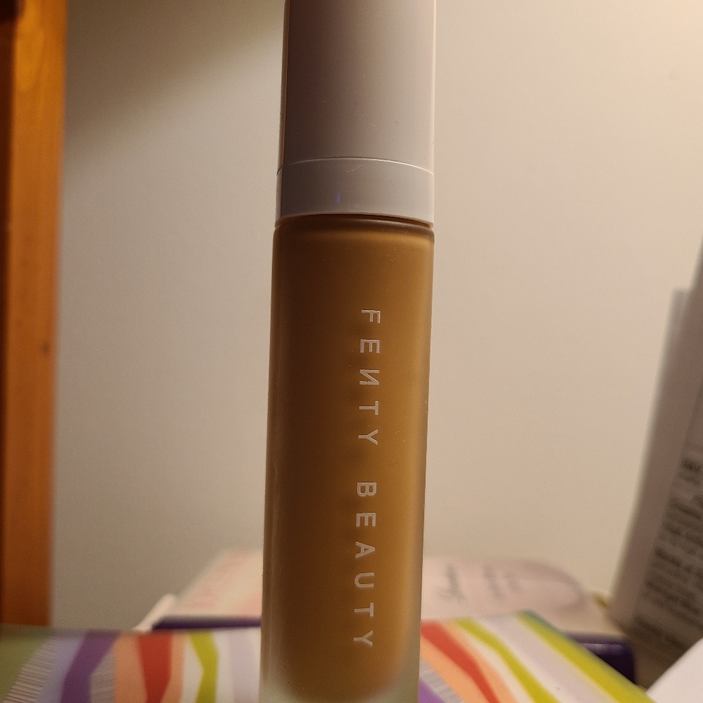 345 Fenty Pro Filt'R Soft Matte Foundation